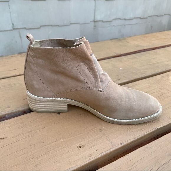 Eileen Fisher Soul Tumbled Suede‎ Ankle Boots Bootie size 6.5 - Picture 3 of 11
